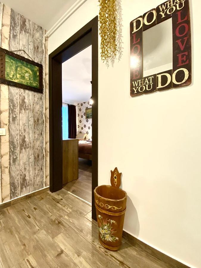 Urban Guesthouse Брашов Экстерьер фото
